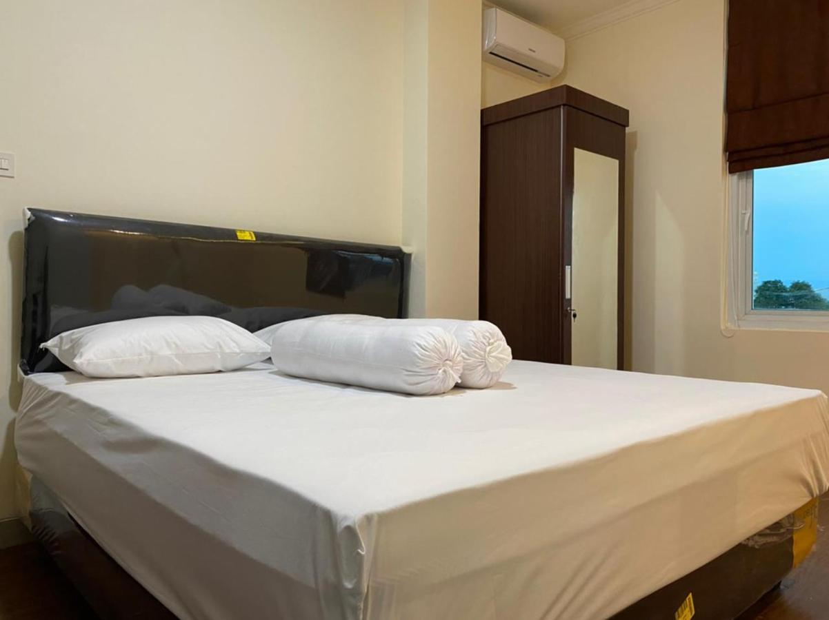 Mapala Guest House Makassar Redpartner מראה חיצוני תמונה