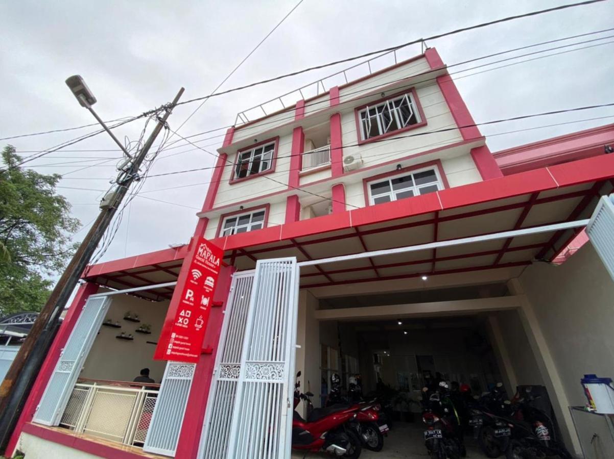 Mapala Guest House Makassar Redpartner מראה חיצוני תמונה